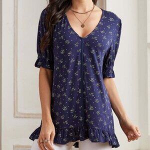 Sale!!! Cute Tunic Top; Deep V-Neck; Navy w/ Tiny Floral Print; Betro